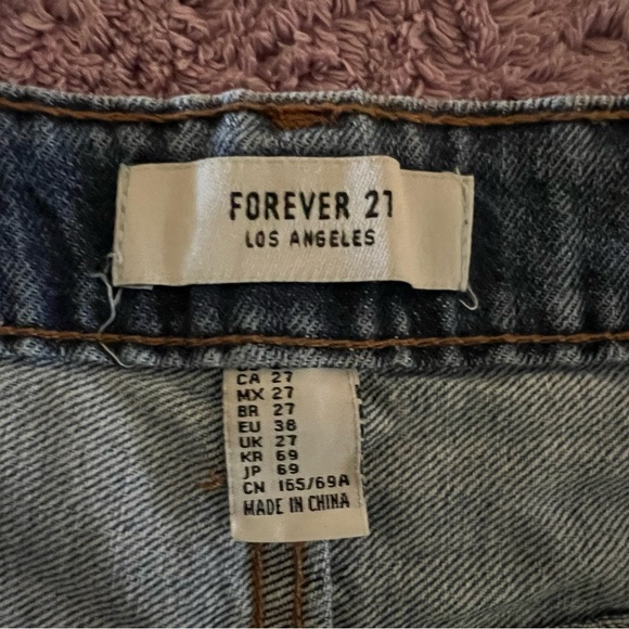 Forever 21 Los Angeles Denim shorts - Picture 4 of 4